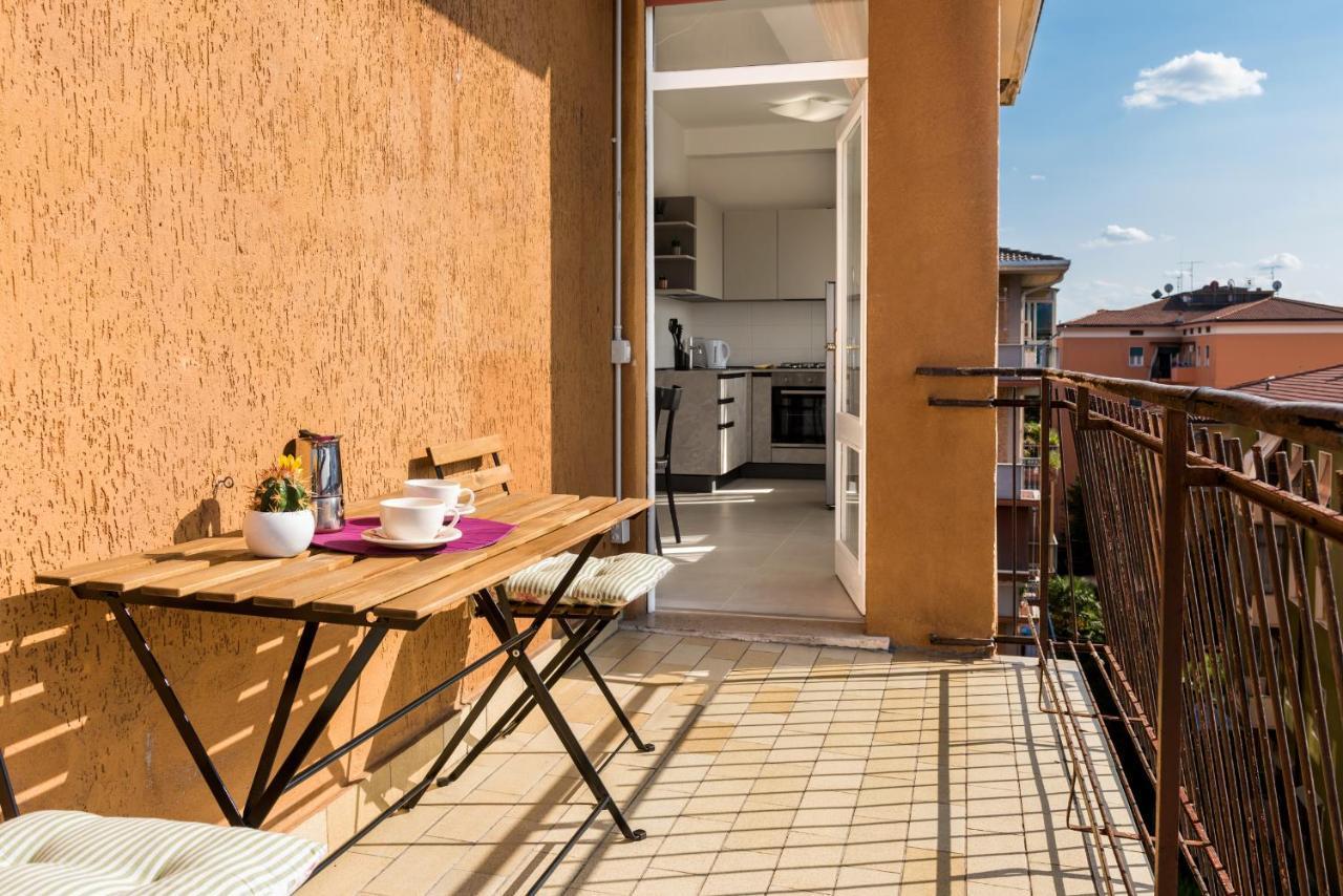 Civico40 Luminoso Appartamento Con Balconi E Garage Privato Verona Exterior foto
